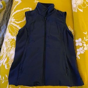 Women’s Lulu vest